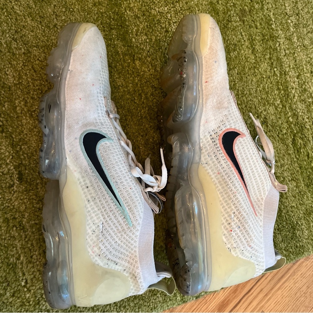 Nike Air VaporMax Flyknit Sneakers Men’s Size 14